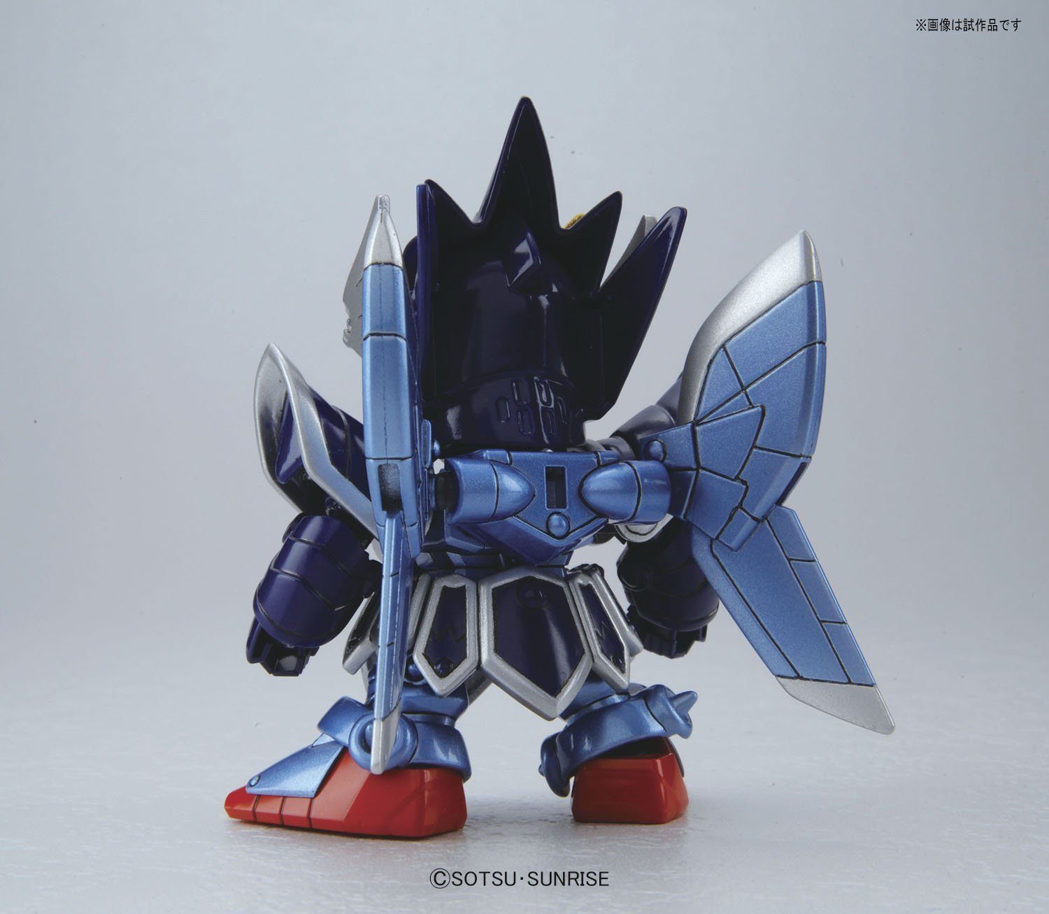 Gundam Legend BB #393 Knight Gundam (Full Armor) Model Kit