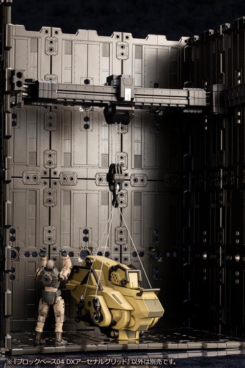 Hexa Gear Block Base 04 DX Arsenal Grid 1/24 Scale Model Kit