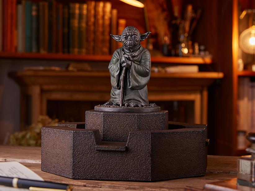 Star Wars The Empire Strikes Back Yoda Fountain Limited Edition Statue