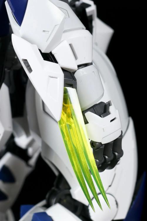 Frosty Cat 1/20 Scale Model Kit