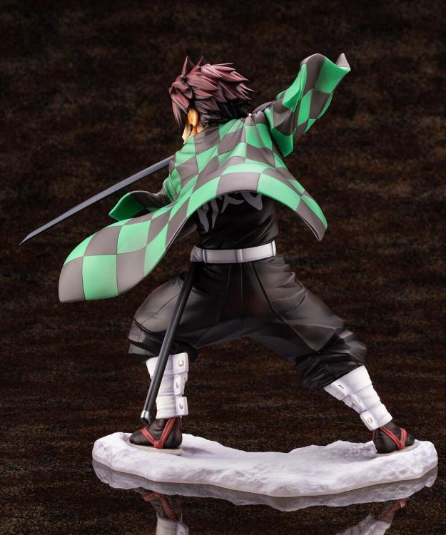 Demon Slayer: Kimetsu no Yaiba ArtFX J Tanjiro Kamado Statue