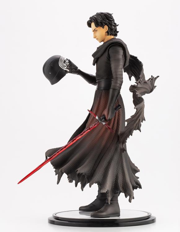 Star Wars ArtFX Kylo Ren (Cloaked in Shadows) Statue