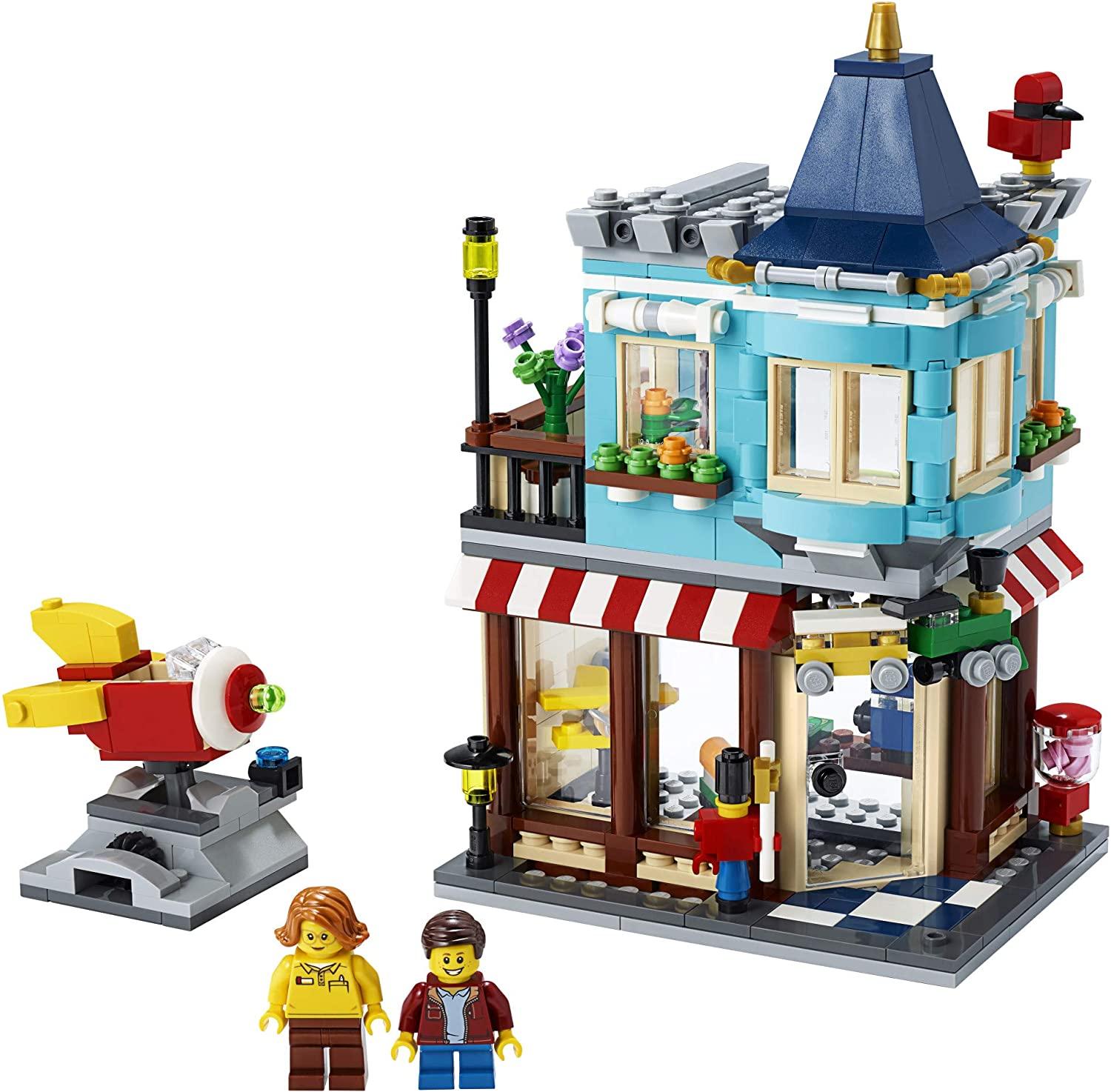 31105 Townhouse Toy Store
