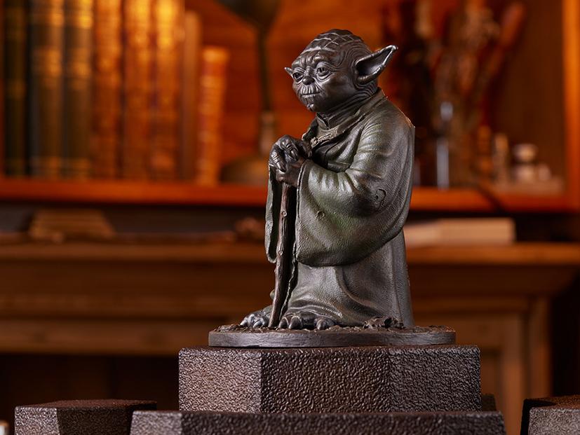 Star Wars The Empire Strikes Back Yoda Fountain Limited Edition Statue