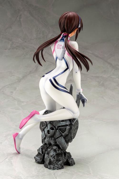 Rebuild of Evangelion Mari Makinami Illustrious (White Plugsuit Ver.) 1/6 Scale Figure