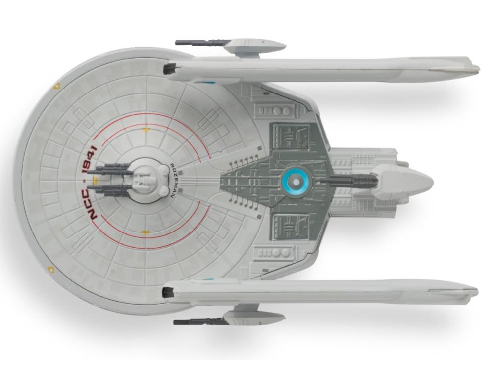 Star Trek Starfleet Collection USS Bozeman NCC-1941 (Miranda Class Variant)