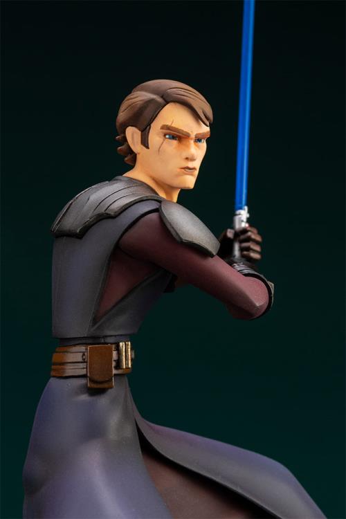 Star Wars: The Clone Wars ArtFX+ Anakin Skywalker Statue (With Ahsoka Tano Piece)