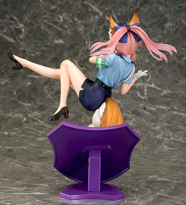Fate/EXTELLA Link Tamamo no Mae (Police Fox Ver.) 1/7 Scale Figure