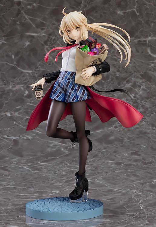 Fate/Grand Order Saber Alter (Altria Pendragon) Heroic Spirit Traveling Outfit 1/7 Scale Figure