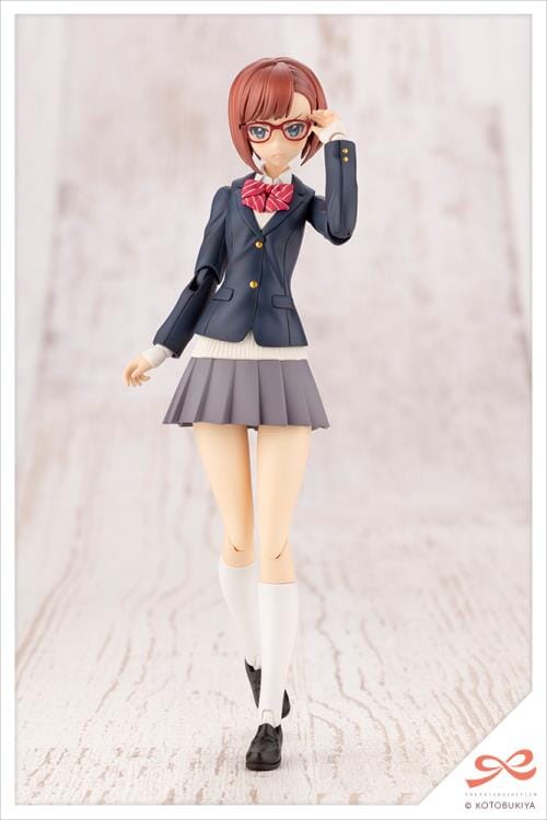 Sousai Shoujo Teien Ryobu High School Winter Clothes Koyomi Takanashi (Dreaming Style) 1/10 Scale Model Kit