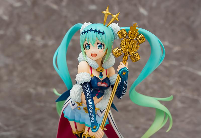 Vocaloid Racing Miku (2018 Challenging to the TOP) 1/7 Scale Figure