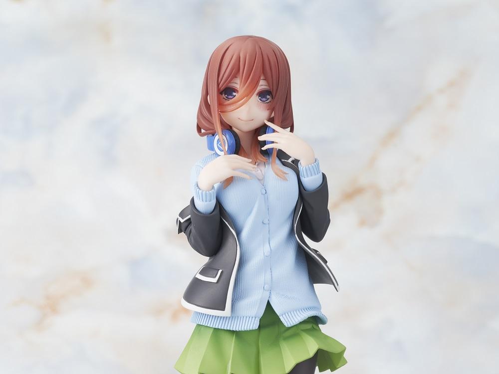 The Quintessential Quintuplets Nakano Miku (Uniform Ver.) Coreful Figure