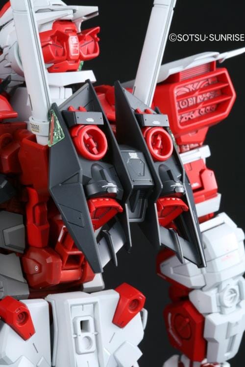 PG 1/60 Gundam Astray Red Frame
