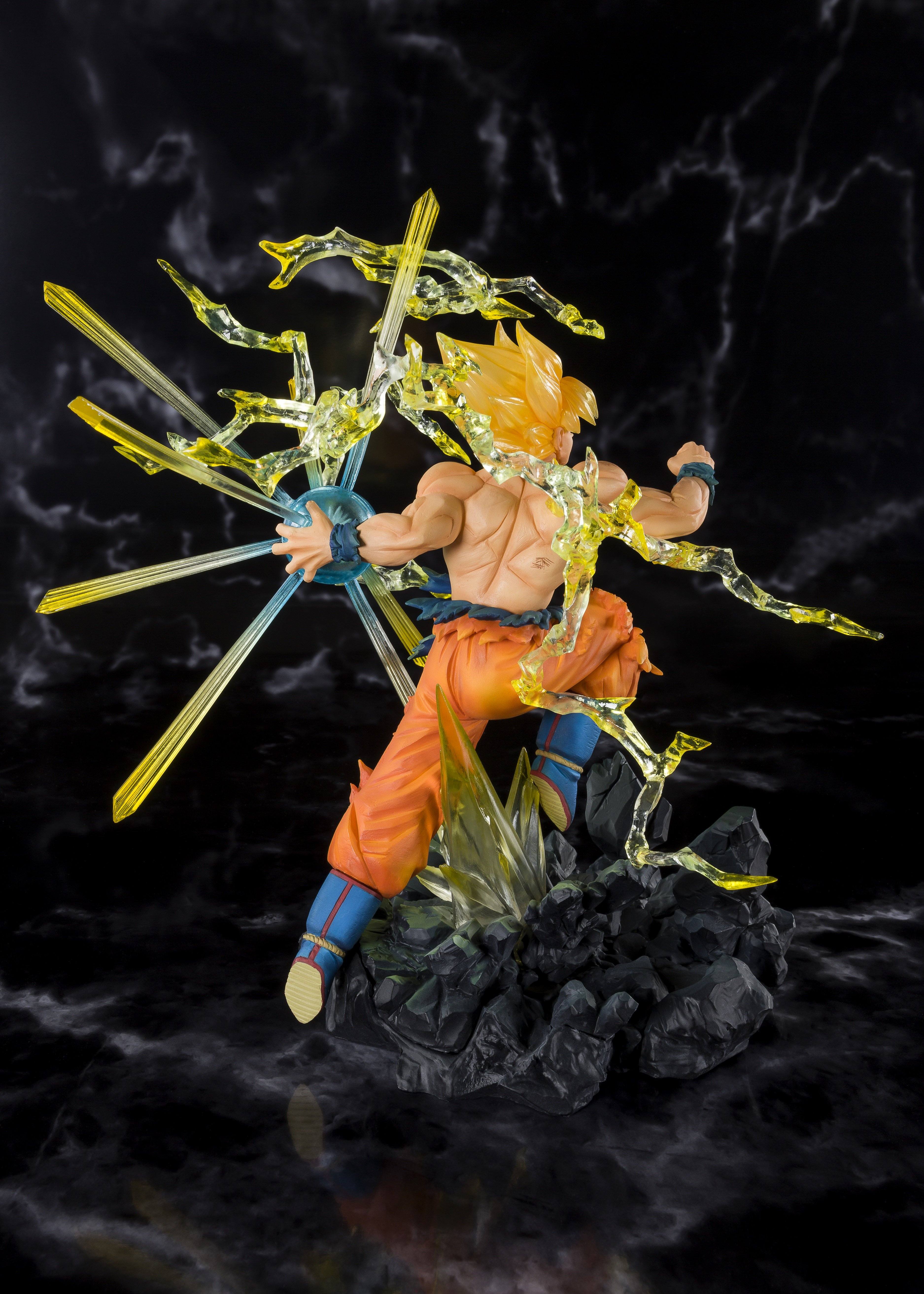 Super Saiyan Son Goku -The Burning Battles- "Dragon Ball Z", Bandai FiguartsZERO