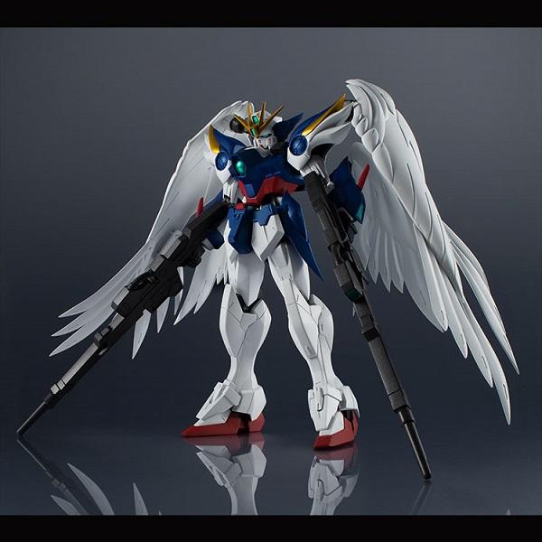 Gundam Universe Wing Gundam Zero Custom