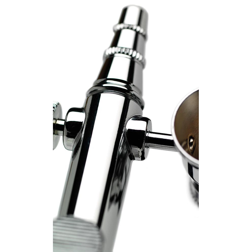 Iwata High Performance HP-SB Plus Side Feed Dual Action Airbrush