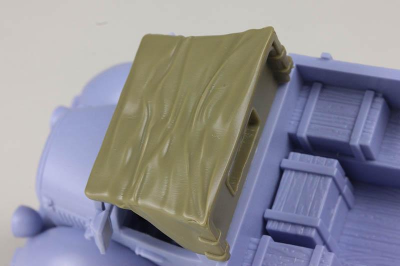 METAL SLUG A six-and-a-half-ton truck, the Land Seek.