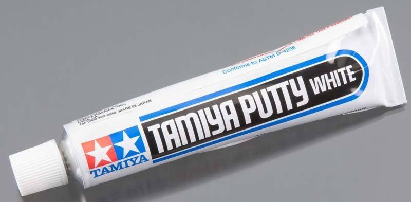 Tamiya 87095 White Putty (32g Tube)