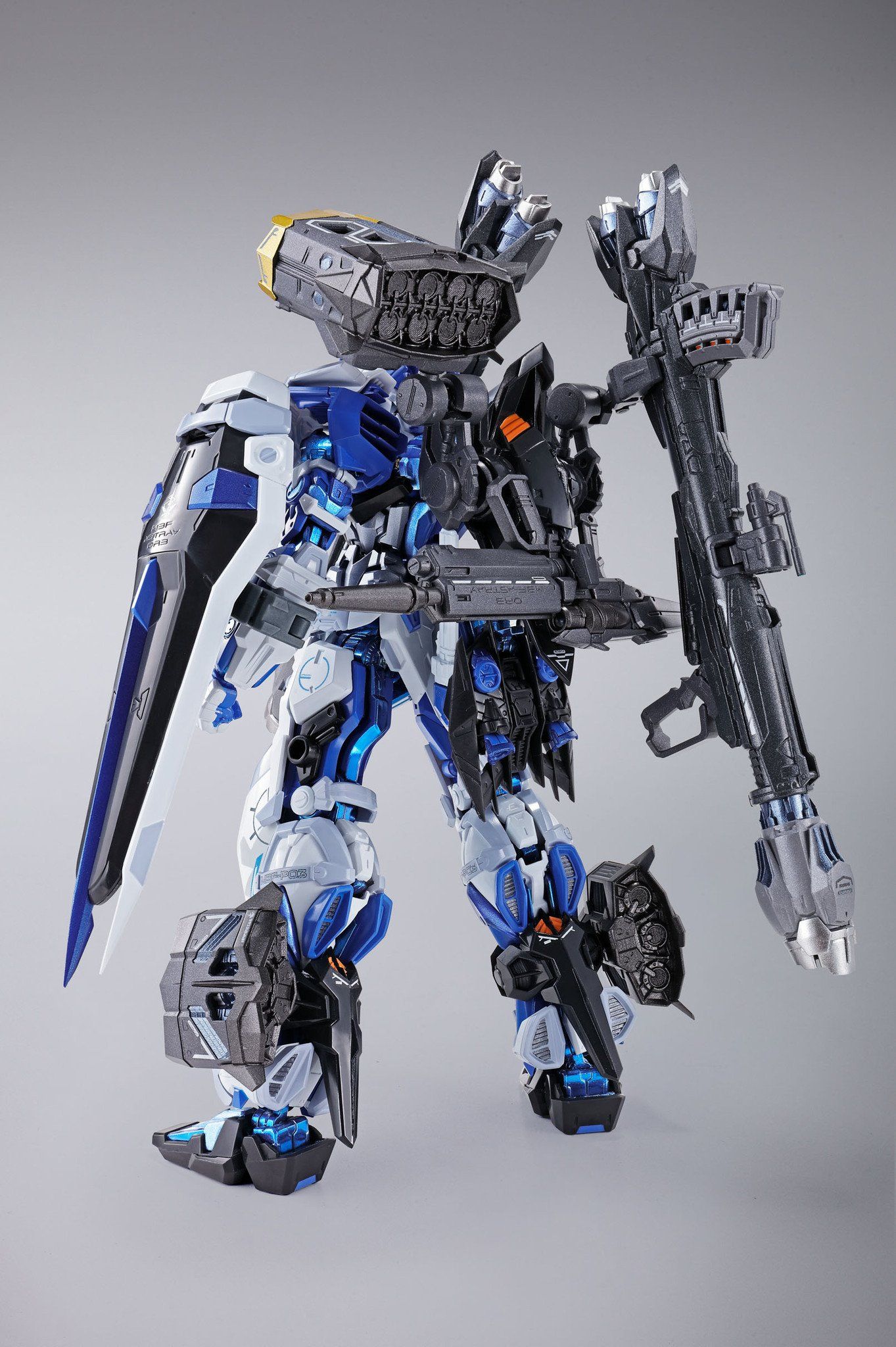 Gundam Astray Blue Frame (Full Weapon Set) 'Gundam Seed Astray", Bandai Metal Build