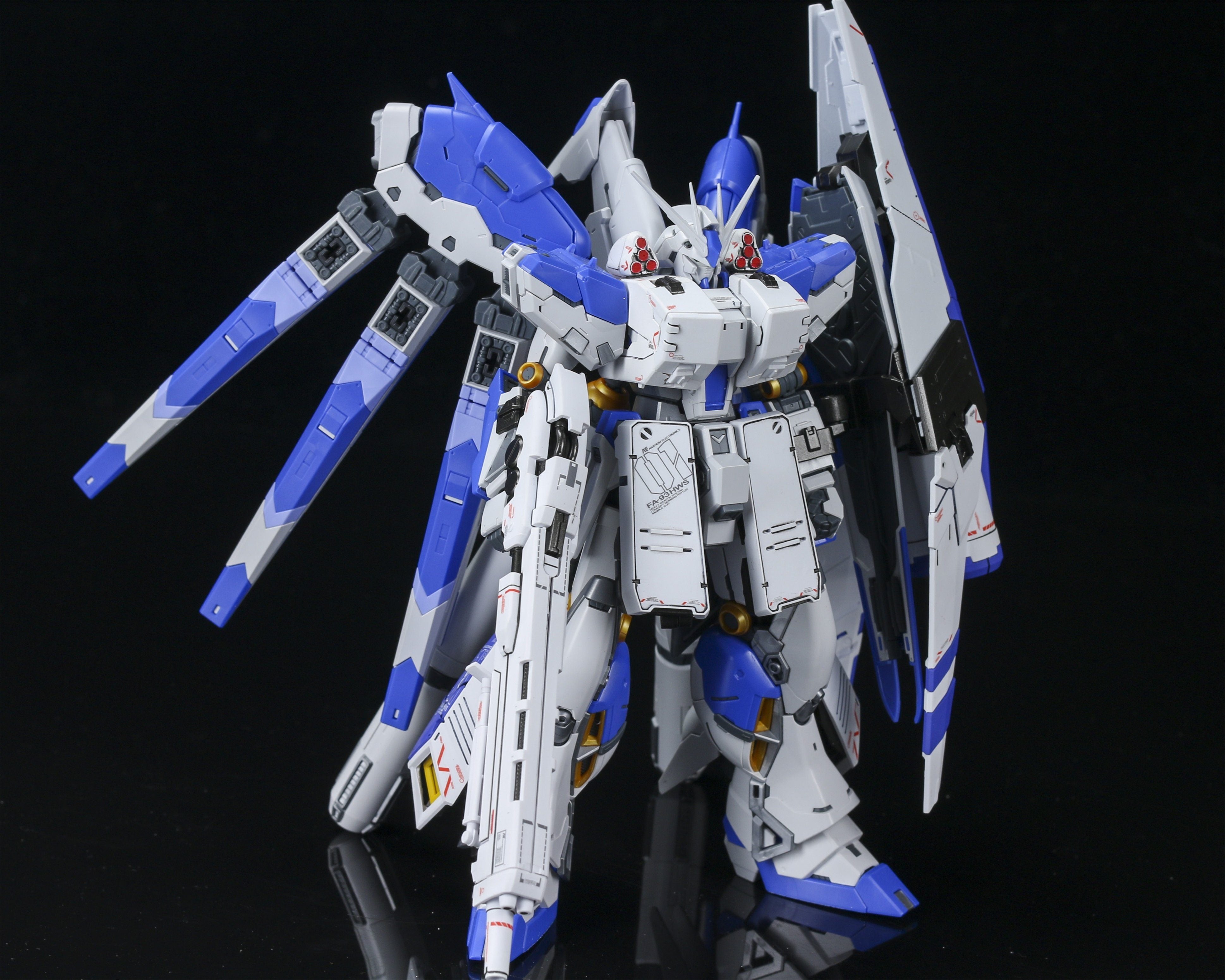 Effect Wings EWRG018C HWS Expansion Set and Tactical Armor Transporter for RG RX-93V2 Hi-Nu
