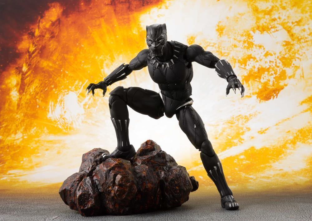 Avengers: Infinity War S.H.Figuarts Black Panther & Tamashii Effect