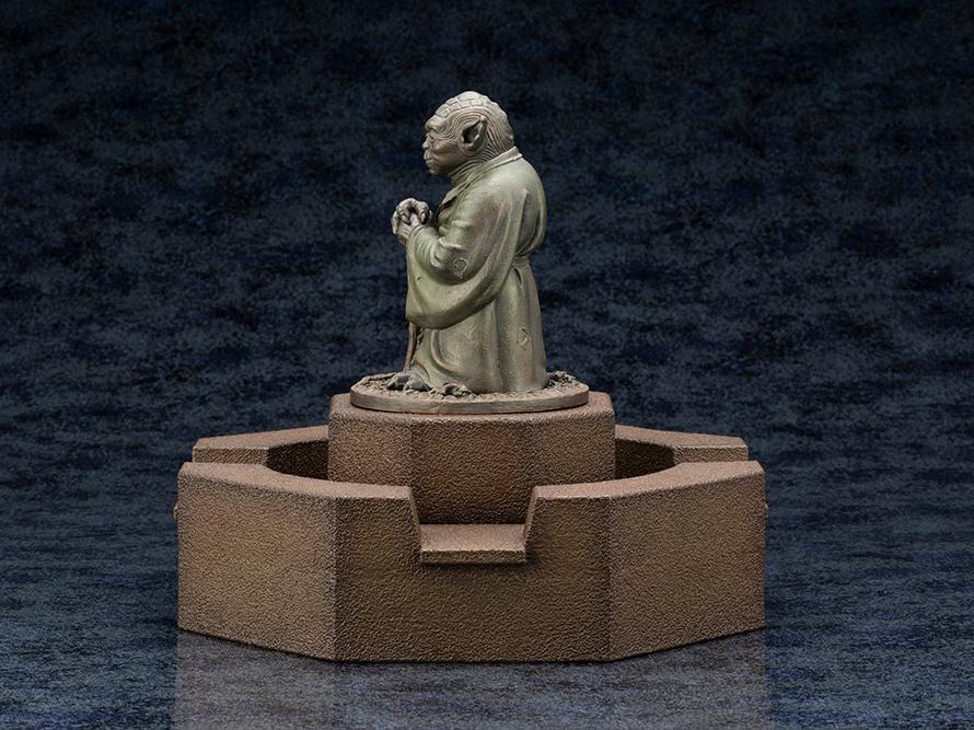 Star Wars The Empire Strikes Back Yoda Fountain Limited Edition Statue