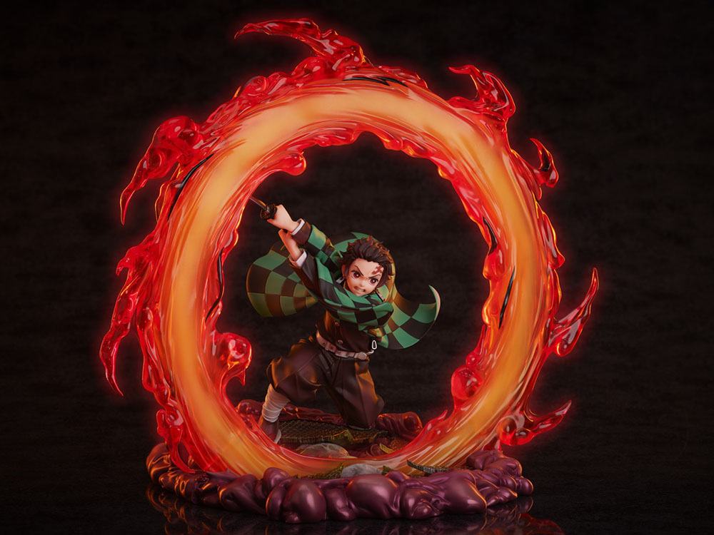 Demon Slayer: Kimetsu no Yaiba Tanjiro Kamado (Hinokami Kagura: Clear Blue Sky) 1/8 Scale Figure