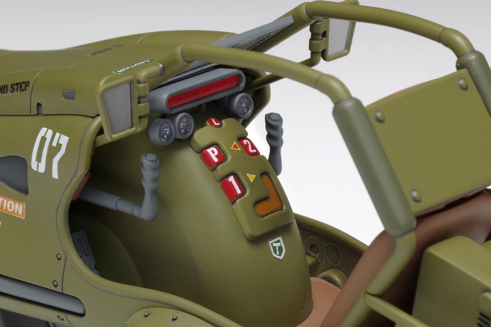 Venus Wars KM-012 Fighting Monobike Hound 1/20 Scale Model Kit