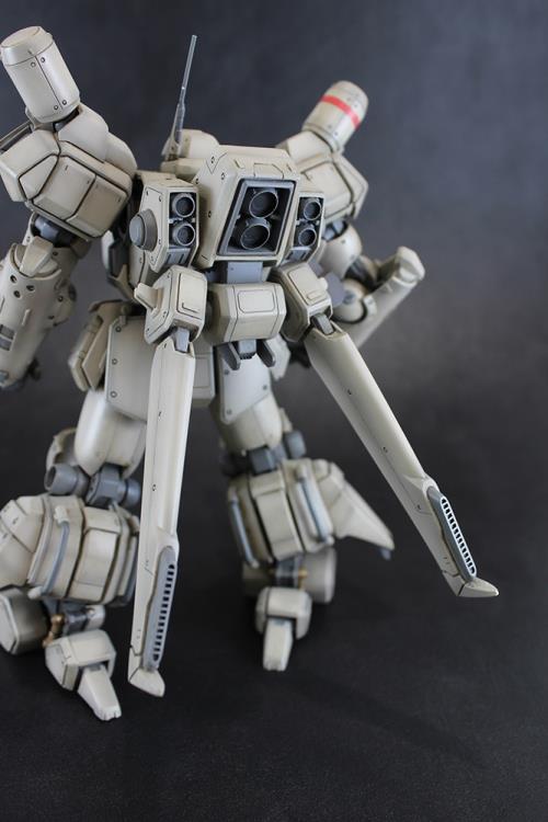 Assault Suits Leynos AS-5E3 Leynos Player Type (Renewal Ver.) 1/35 Scale Model Kit (Reissue)