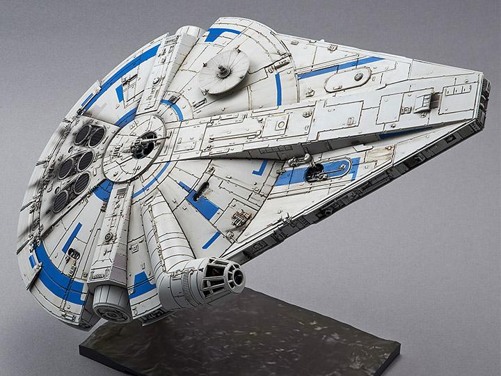 Millennium Falcon (Lando Calrissian Ver.) "Solo: A Star Wars Story", Bandai Star Wars 1/144 Plastic Model Kit