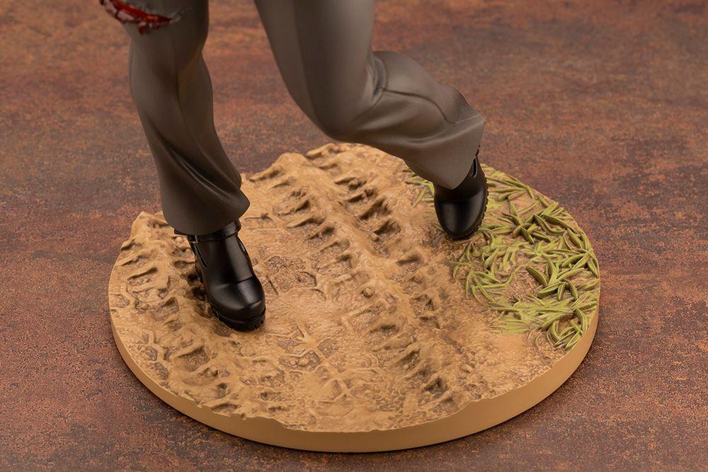The Texas Chain Saw Massacre Bishoujo Leatherface (Chainsaw Dance)