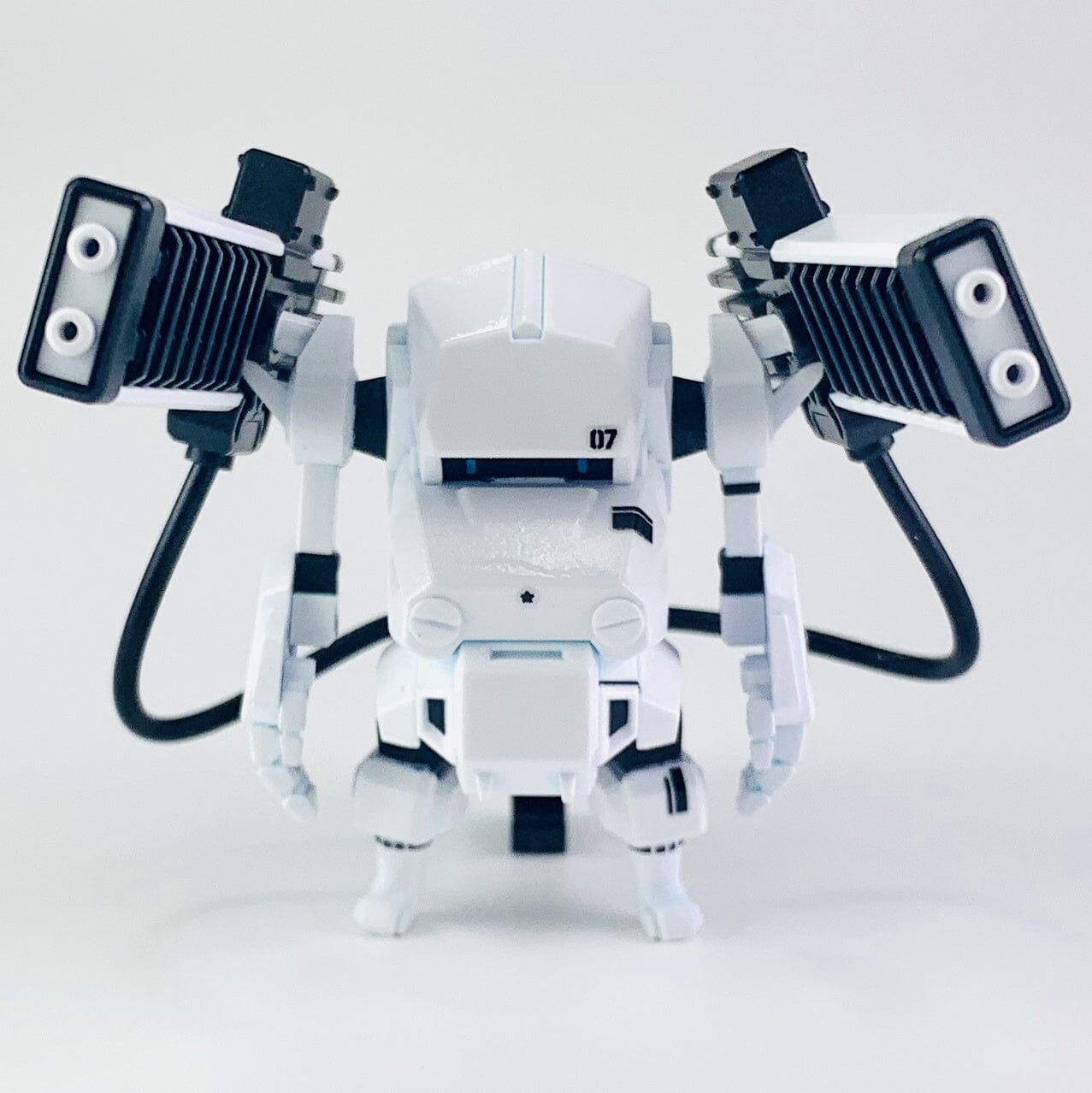 Choi-Pla 1/72 No.008 JGSDF Type 07 Tank Nacchin + Railgun Pure White