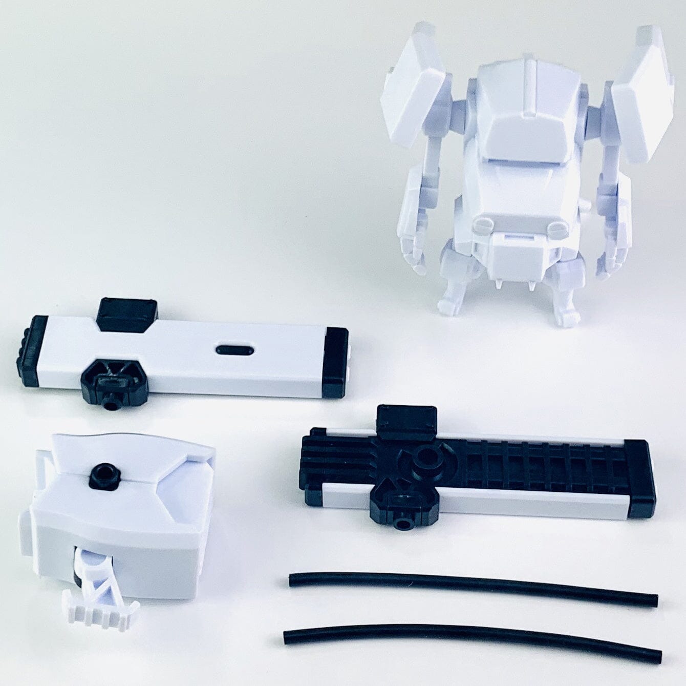 Choi-Pla 1/72 No.008 JGSDF Type 07 Tank Nacchin + Railgun Pure White