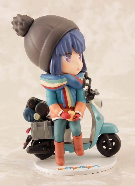 Laid-Back Camp Takashima Castle Model Kit With Rin Shima Figure
