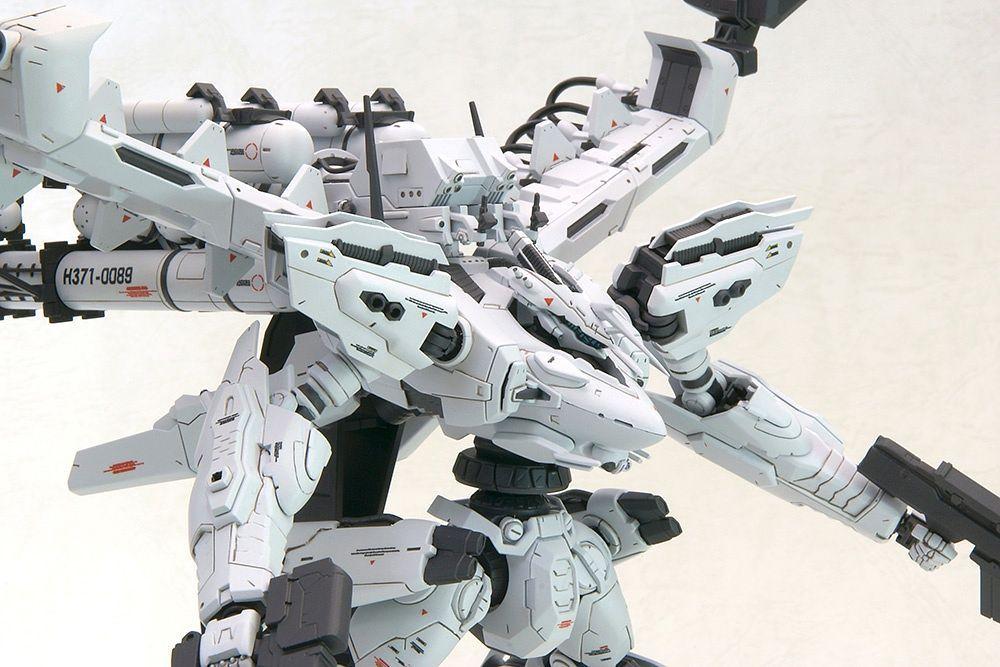 Armored Core Variable Infinity White Glint & V.O.B. Model Kit Set