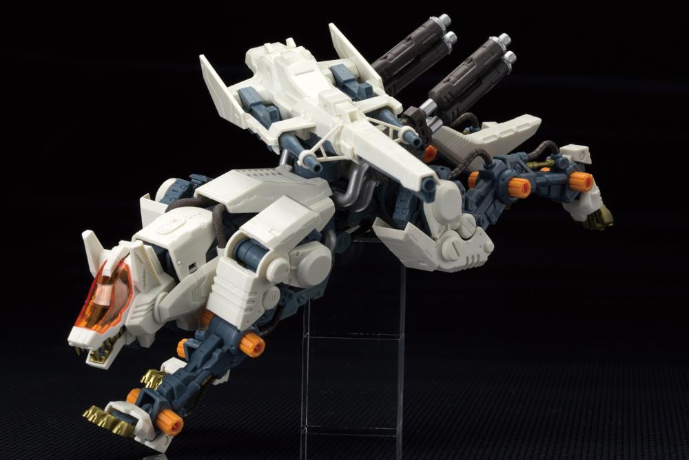 Zoids Highend Master Model RHI3 Command Wolf (Repackage Ver.) Model Kit