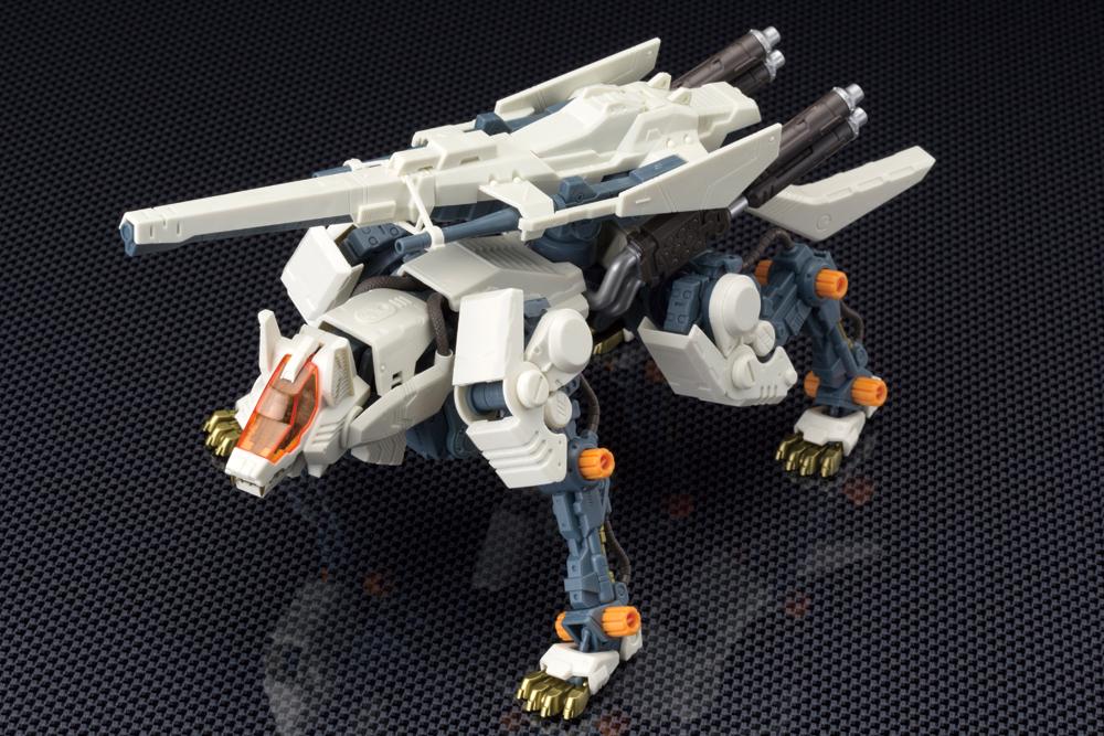 Zoids Highend Master Model RHI3 Command Wolf (Repackage Ver.) Model Kit