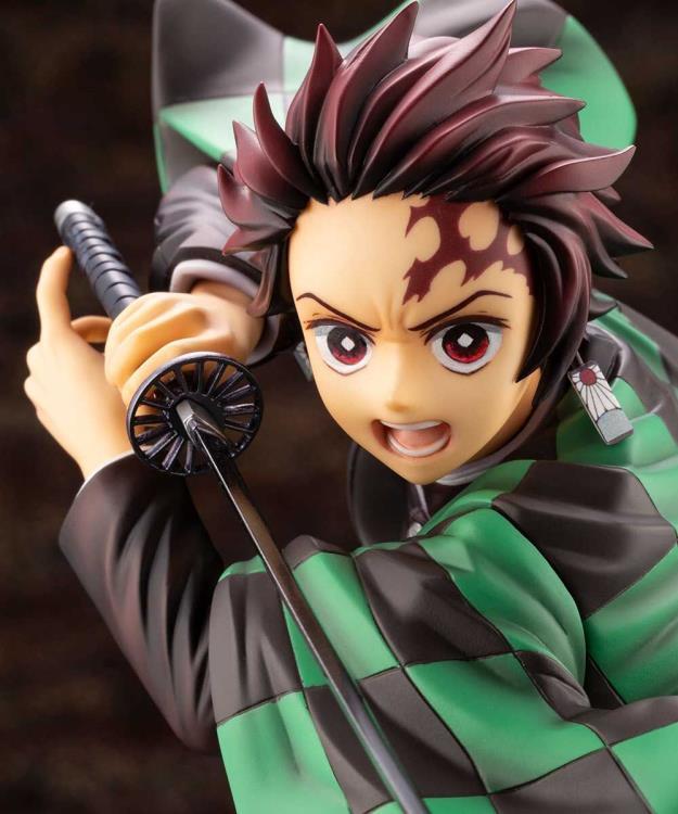 Demon Slayer: Kimetsu no Yaiba ArtFX J Tanjiro Kamado Statue