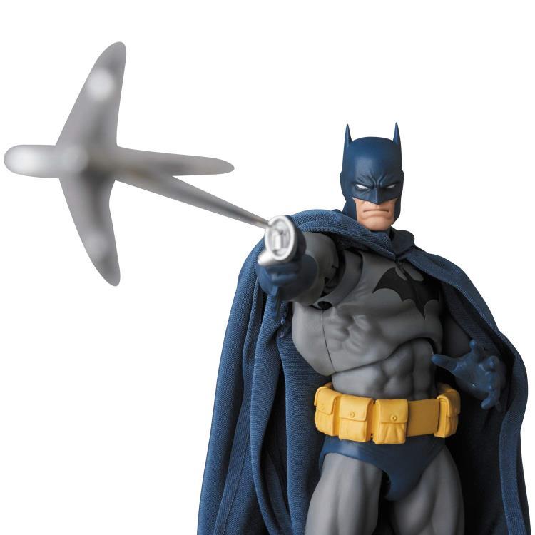 Batman Hush MAFEX No.105 Batman Action Figure