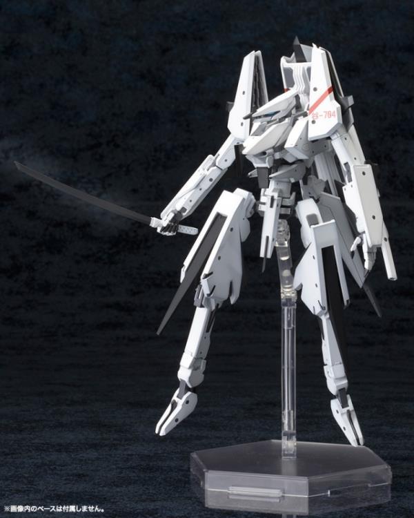 Knights of Sidonia Type 17 Guard Tsugumori Kaini 1/100 Scale Model Kit