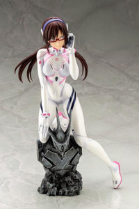 Rebuild of Evangelion Mari Makinami Illustrious (White Plugsuit Ver.) 1/6 Scale Figure