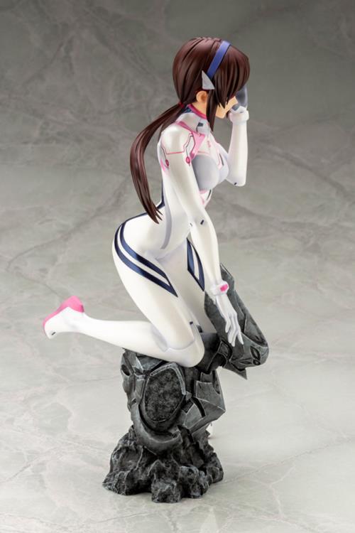 Rebuild of Evangelion Mari Makinami Illustrious (White Plugsuit Ver.) 1/6 Scale Figure