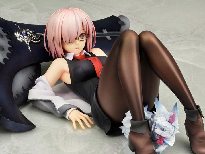 Fate/Grand Order Shielder (Mash Kyrielight) 1/7 Scale Figure