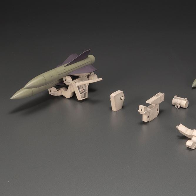 Frame Arms S12 Type 32 Model 3 Gourai (Improved Hawk Ver.) 1/100 Scale Model Kit