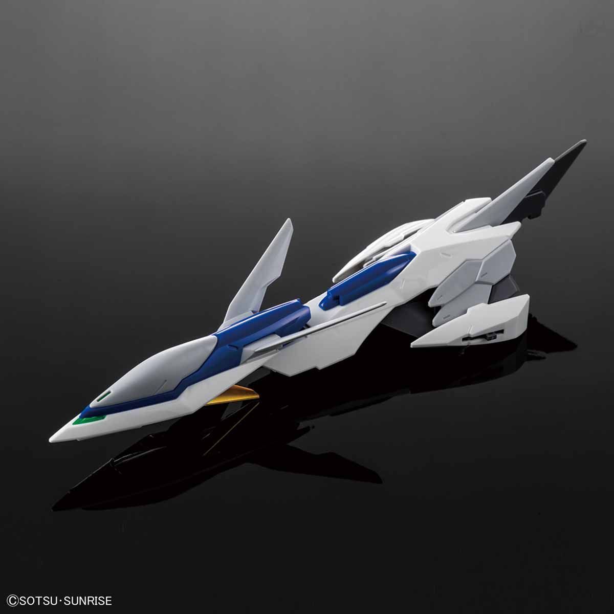 Hi-Resolution Model 1/100 Wing Gundam Zero Custom EW Ver.