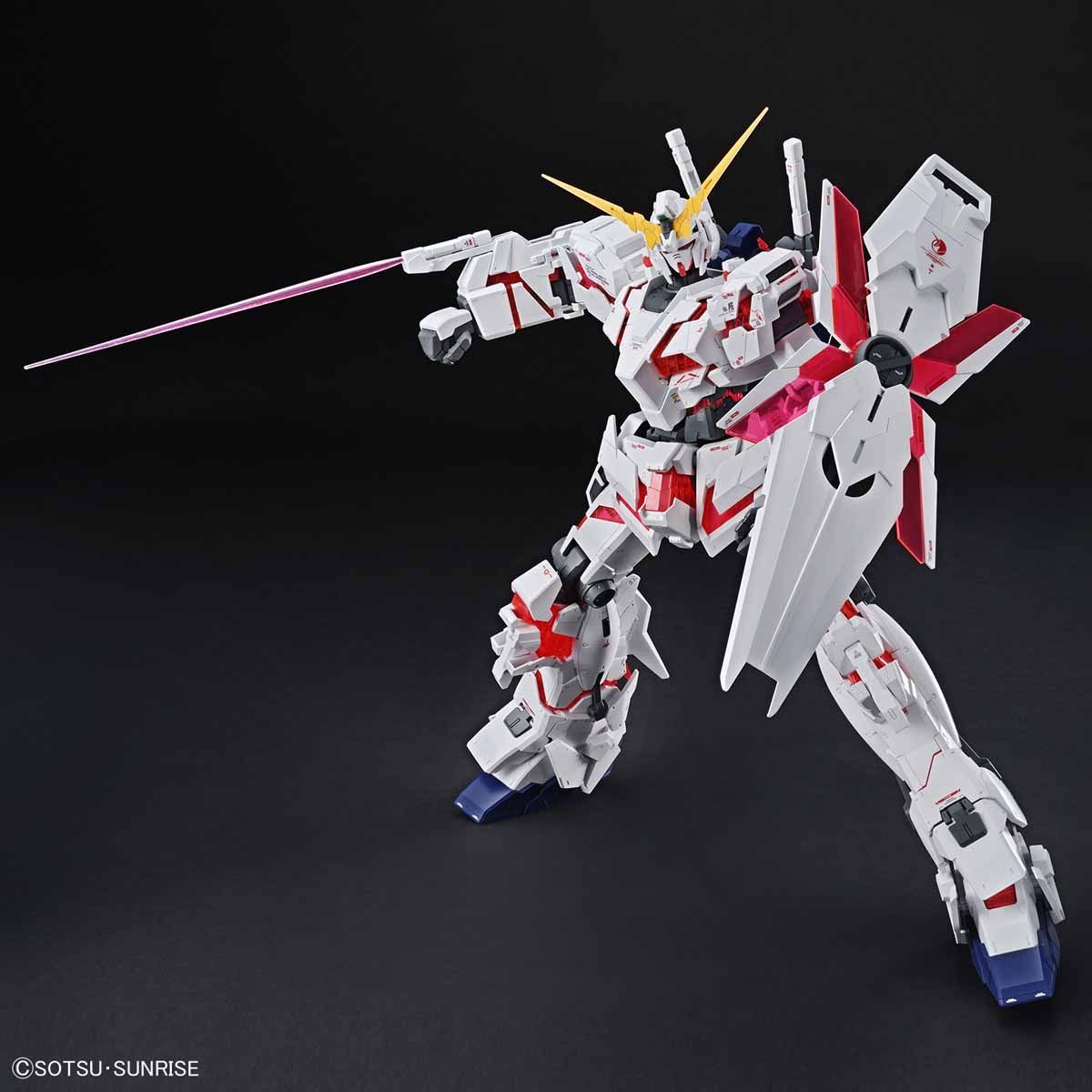 Mega Size 1/48 Unicorn Gundam (Destroy Mode)
