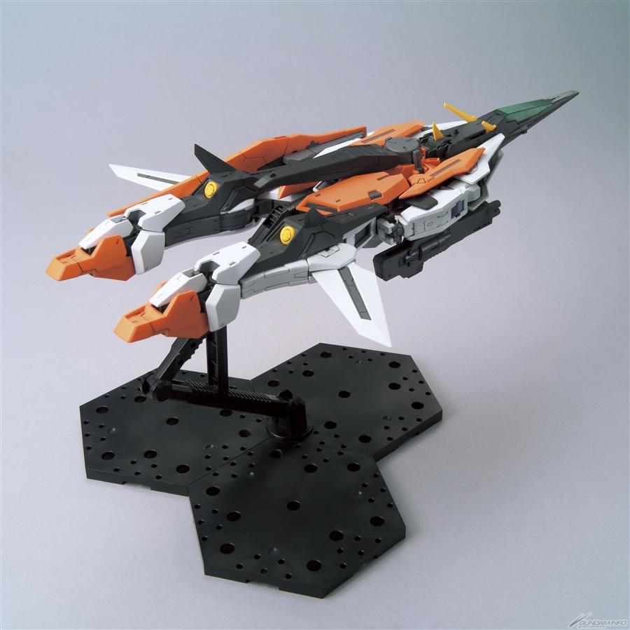 MG 1/100 GN-003 Gundam Kyrios