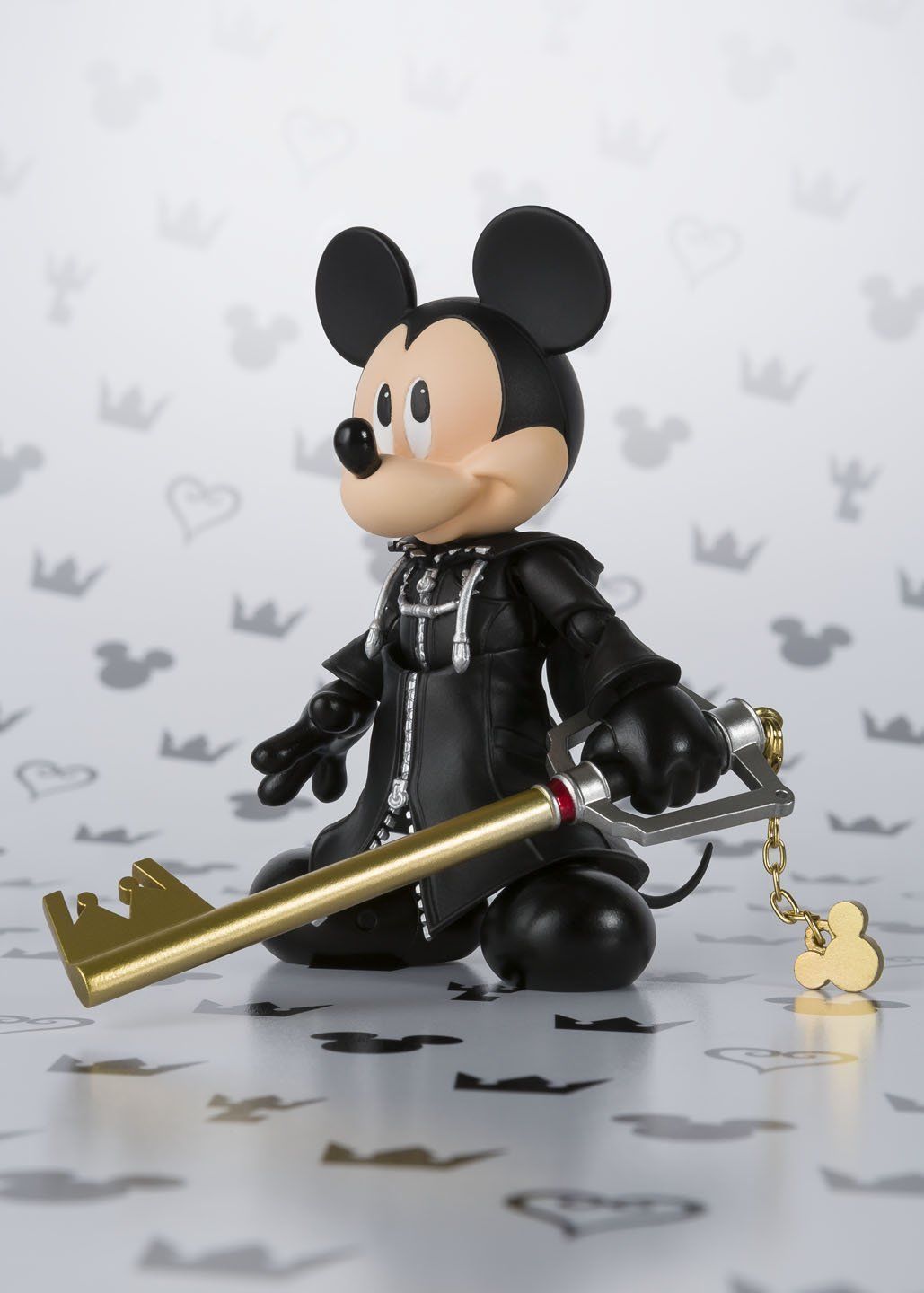 Bandai Tamashii Nations S.H.Figuarts King Mickey Kingdom Hearts II Action Figure