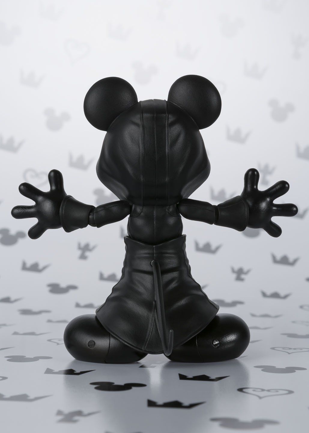 Bandai Tamashii Nations S.H.Figuarts King Mickey Kingdom Hearts II Action Figure