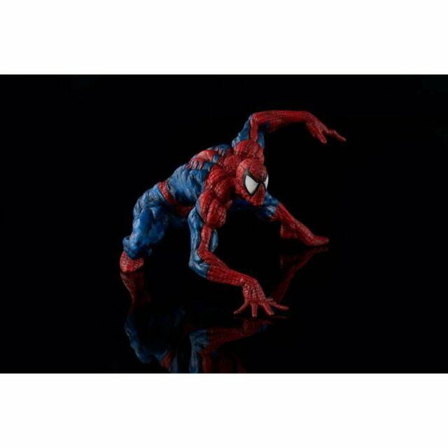 Marvel: Spider-Man Sofbinal Soft Vinyl Figure by Sen-Ti-Nel